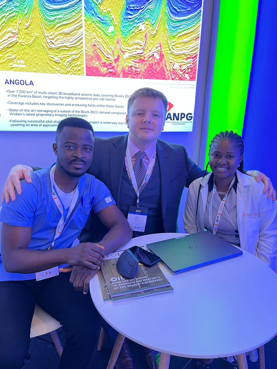Get-Med clinicians providing on-stand medical support to exhibitors on the AOW 2025 exhibition floor.